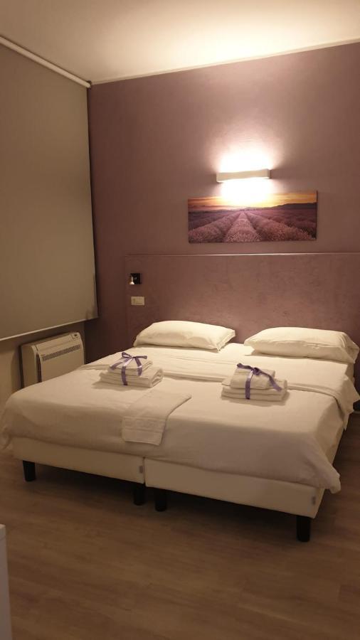 Bergamo City - Self Check-In Δωμάτιο φωτογραφία